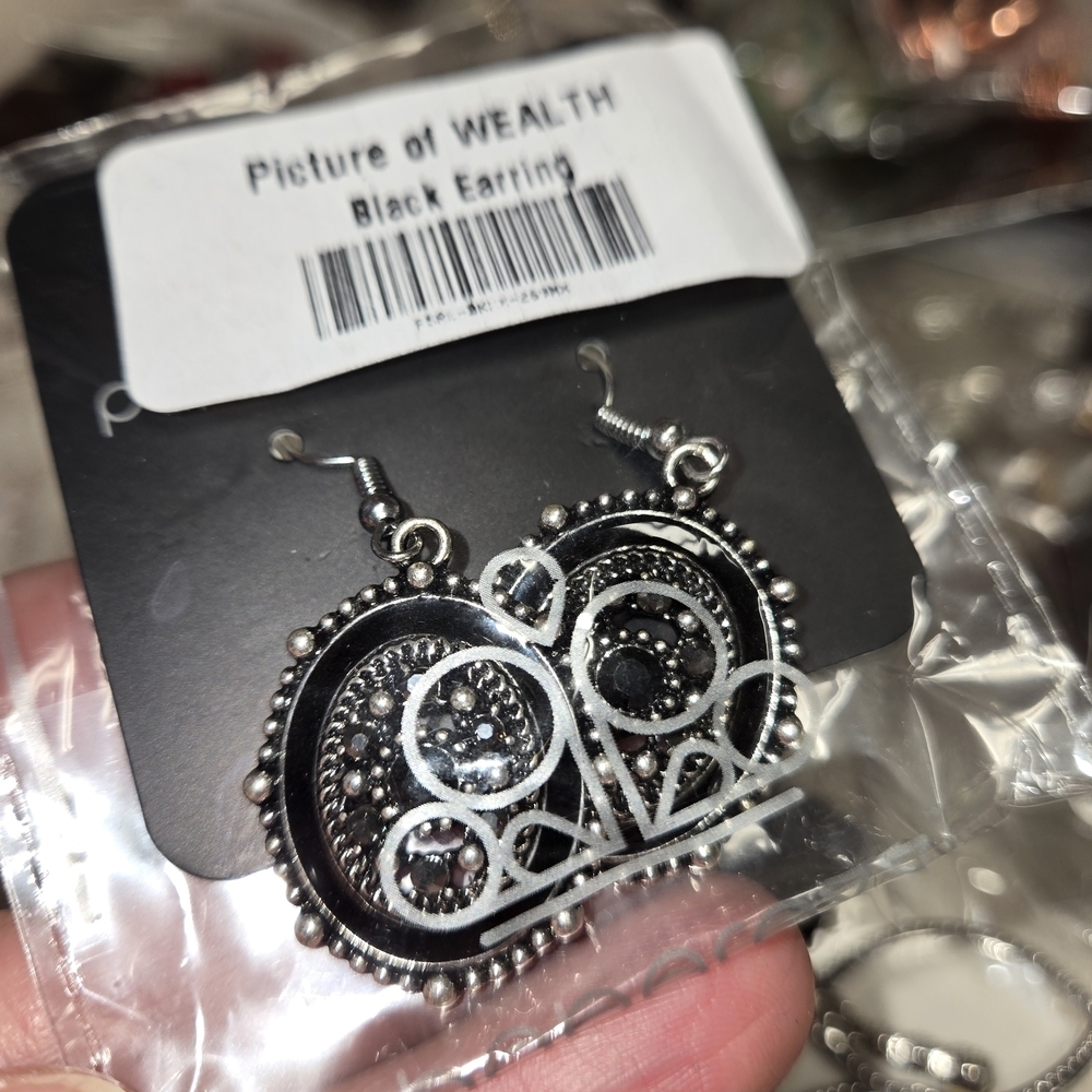Wholesale Lot of Fashion Phone Charm Accessories - Mixed Colors and Styles - Picture 4 of 9